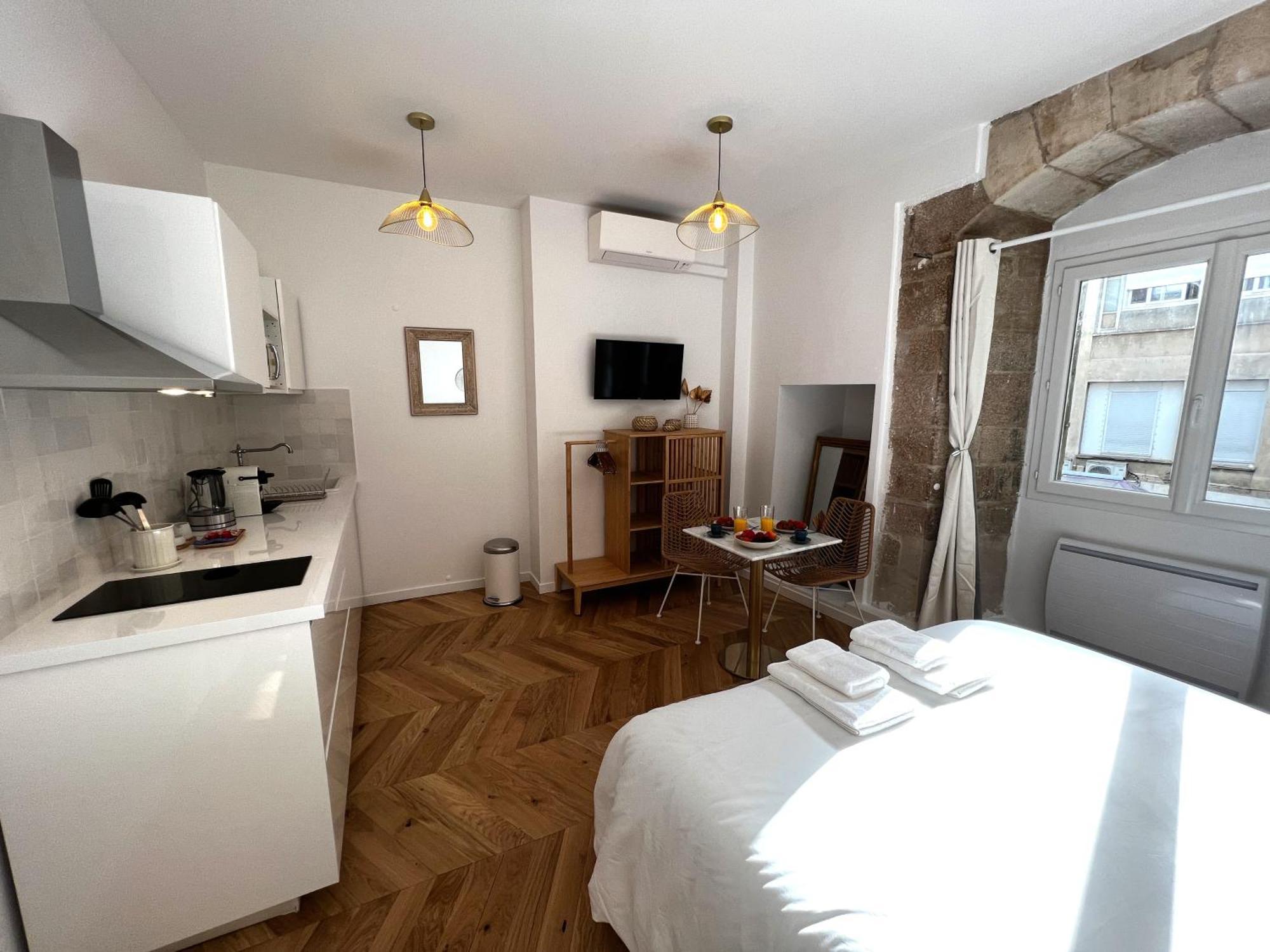 Le Comte - Heart Of Dijon - With Ac Apartment Bagian luar foto